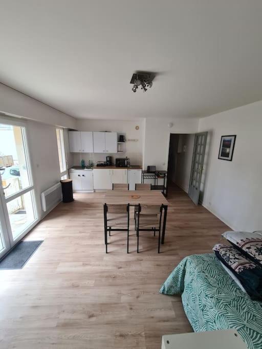 50M De La Plage: Studio Au Coeur Du Centre ! Apartment Saint-Cast-le-Guildo Exterior photo